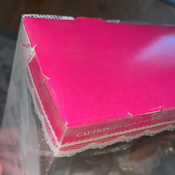 1991 Dream Bride Barbie - Picture 6 of 7